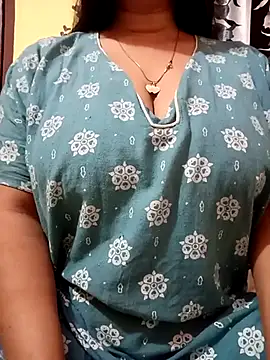 Snapshot of Jaanu_Jaanvi chatting on 6, 3, 2025 Jaanu Jaanvi online show from 6, 3, 2025
