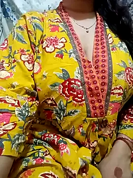 Snapshot of Jaanu_Jaanvi chatting on 18, 10, 2025 Jaanu Jaanvi online show from 18, 10, 2025