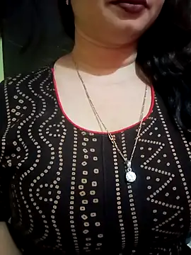 Snapshot of Jaanu_Jaanvi chatting on 4, 11, 2025 Jaanu Jaanvi online show from 4, 11, 2025