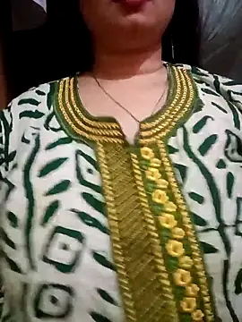 Snapshot of Jaanu_Jaanvi chatting on 27, 11, 2025 Jaanu Jaanvi online show from 27, 11, 2025