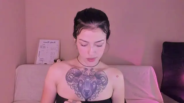 Snapshot of phoenix_xx chatting on 4, 4, 2026 phoenix xx online show from 4, 4, 2026