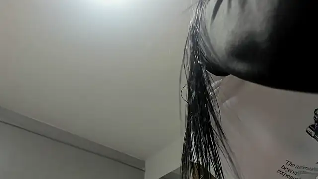 Sara Greey online show from 13, 2, 2025