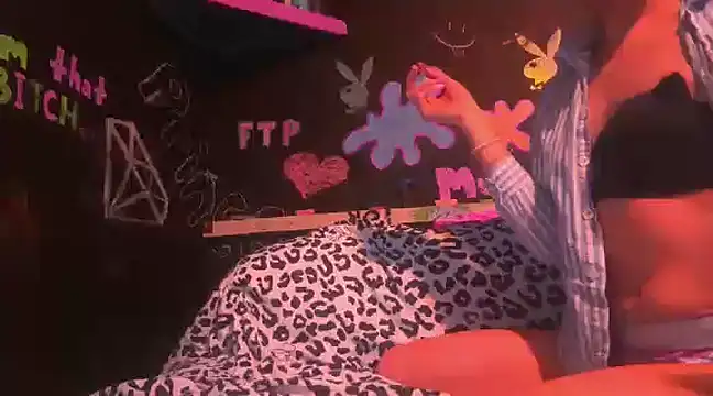 watermellonpussy online show from 7, 1, 2025