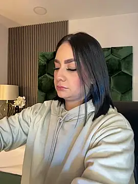 GabriellaFerrer online show from 9, 1, 2025