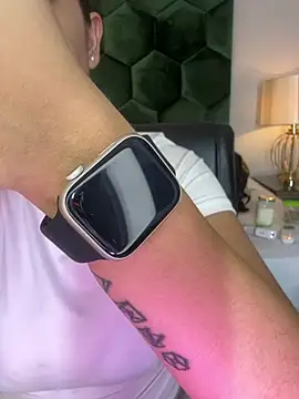 GabriellaFerrer online show from 22, 1, 2025