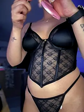 GabriellaFerrer online show from 30, 9, 2025