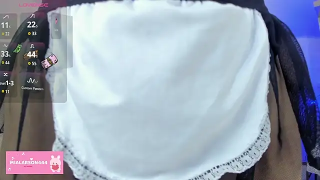 Snapshot of LARSONMIA chatting on 10, 2, 2026 LARSONMIA online show from 10, 2, 2026