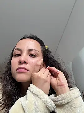 Snapshot of Megan_Rodrigo chatting on 26, 6, 2026 Megan Rodrigo online show from 26, 6, 2026