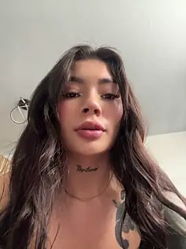 Roxanne 08 online show from 27, 6, 2026