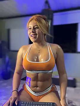 Amber Martins  online show from 23, 3, 2025