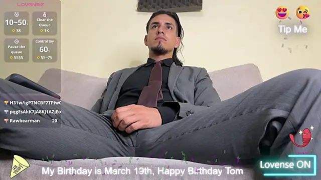 Snapshot of Tom_blunt96 chatting on 19, 3, 2025 Tom blunt96 online show from 19, 3, 2025