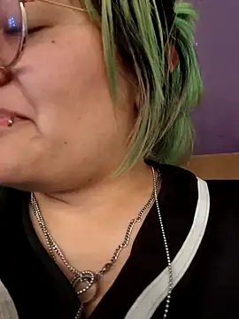 lucky-leah online show from 25, 9, 2025