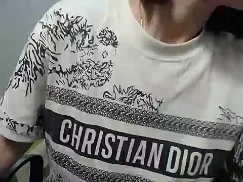 Love bug15 online show from 22, 1, 2025