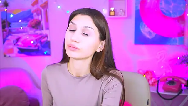 Snapshot of MollyPerry chatting on 7, 1, 2025 MollyPerry online show from 7, 1, 2025