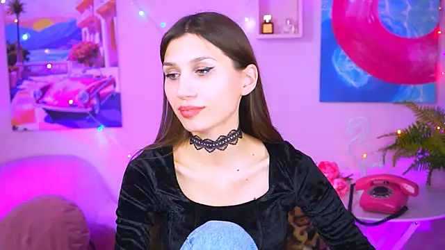 Snapshot of MollyPerry chatting on 7, 1, 2025 MollyPerry online show from 7, 1, 2025