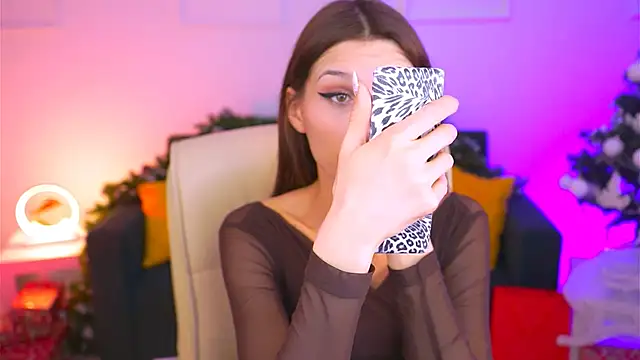 Snapshot of MollyPerry chatting on 13, 1, 2025 MollyPerry online show from 13, 1, 2025