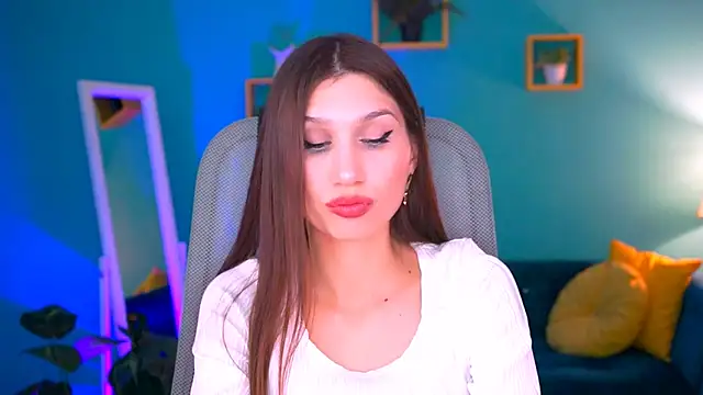 Snapshot of MollyPerry chatting on 14, 2, 2025 MollyPerry online show from 14, 2, 2025