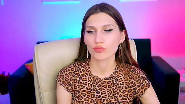 Snapshot of MollyPerry chatting on 9, 3, 2025 MollyPerry online show from 9, 3, 2025