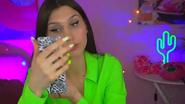 Snapshot of MollyPerry chatting on 11, 3, 2025 MollyPerry online show from 11, 3, 2025