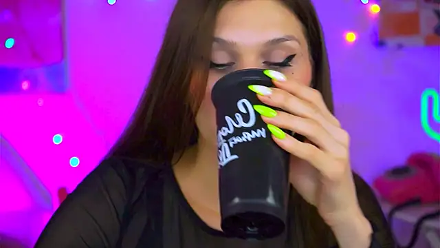 Snapshot of MollyPerry chatting on 12, 3, 2025 MollyPerry online show from 12, 3, 2025