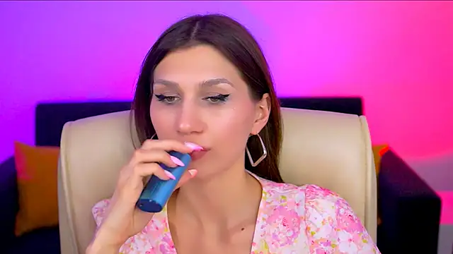 Snapshot of MollyPerry chatting on 15, 3, 2025 MollyPerry online show from 15, 3, 2025