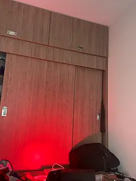 Ambar R0SSE online show from 18, 9, 2025