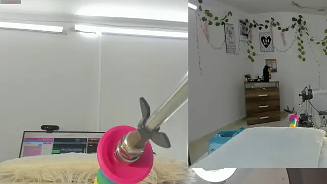 Daki Ume  online show from 24, 11, 2025