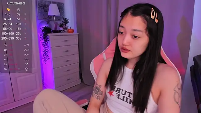 FreyaRaya online show from 11, 12, 2024