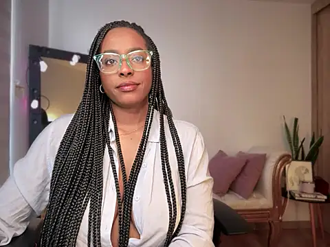 Snapshot of evangeline_ch chatting on 26, 2, 2025 evangeline ch online show from 26, 2, 2025