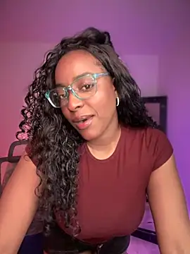 Snapshot of evangeline_ch chatting on 14, 9, 2025 evangeline ch online show from 14, 9, 2025