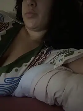 Snapshot of megam33 chatting on 28, 3, 2026 megam33 online show from 28, 3, 2026