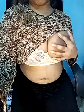 Dayna-36 online show from 1, 1, 2025