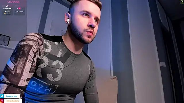 EnriqueBarberry online show from 4, 1, 2025