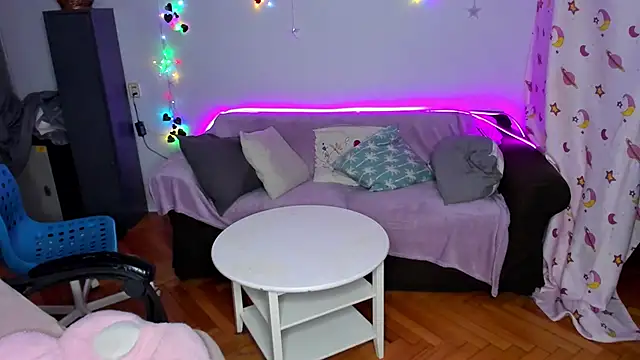 Evelyn Harperxh online show from 8, 11, 2025