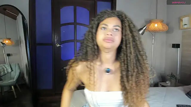 nayah   online show from 5, 2, 2026