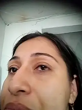 Alison Simmons online show from 1, 2, 2025