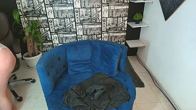 Devil Sara online show from 5, 12, 2025