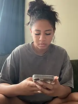 VanessaBling online show from 17, 12, 2025