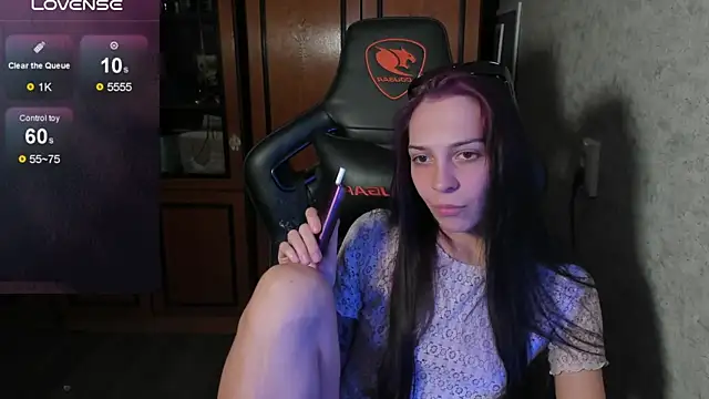 Rachel Sharp online show from 4, 3, 2025