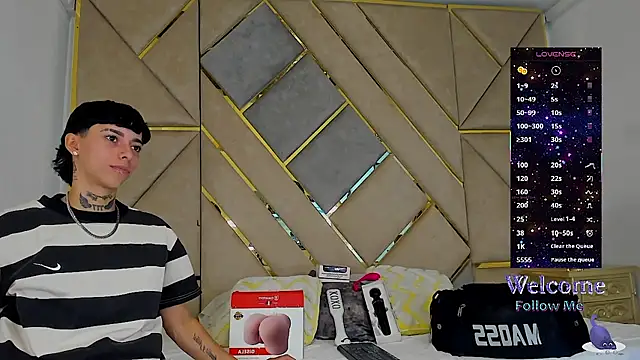 AmberAdams  online show from 8, 11, 2025