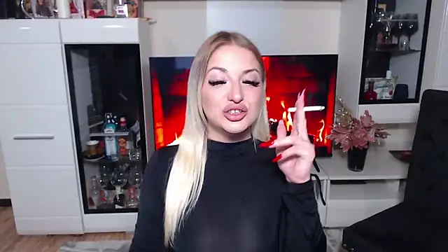 GodessJulia online show from 3, 12, 2025