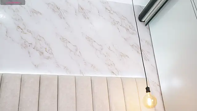 Annyy Rosse online show from 10, 4, 2026