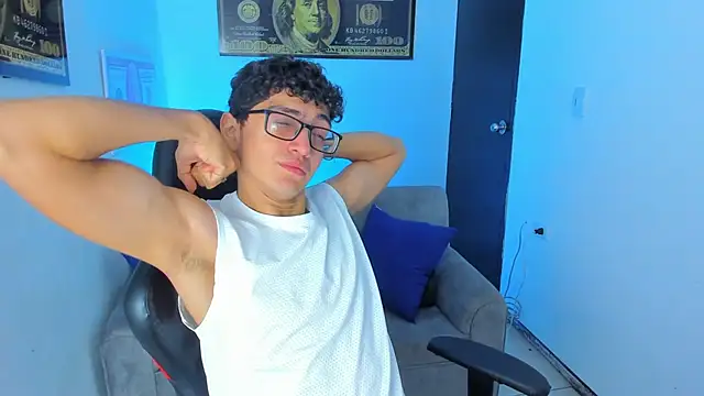 TylerWhite  online show from 16, 2, 2025