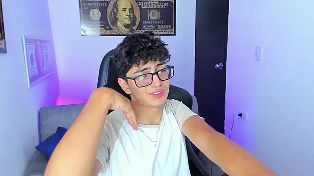 TylerWhite  online show from 9, 3, 2025