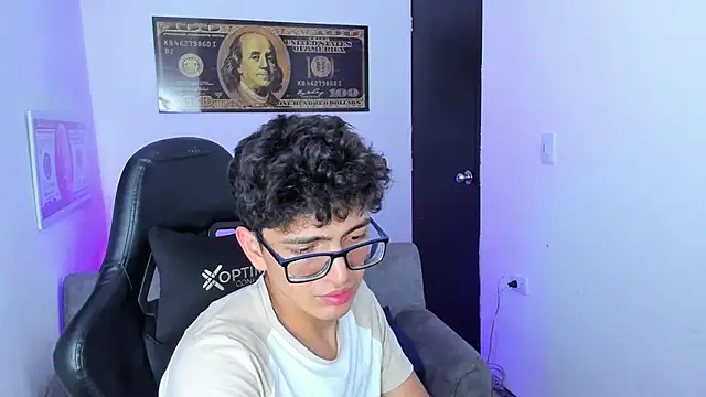 TylerWhite  online show from 9, 3, 2025