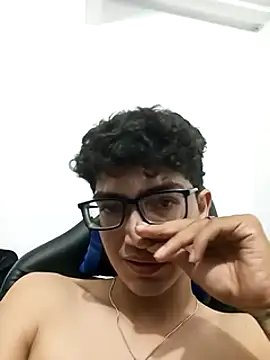 TylerWhite  online show from 13, 3, 2025