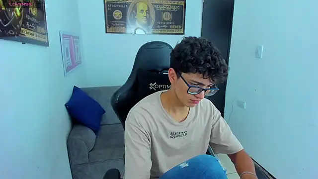 TylerWhite  online show from 16, 3, 2025