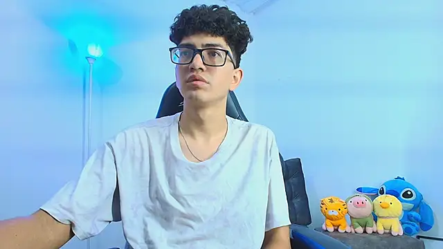 TylerWhite  online show from 7, 10, 2025