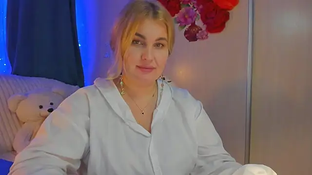 CoraSwon online show from 23, 1, 2025