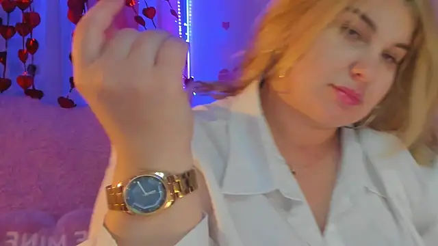 CoraSwon online show from 14, 2, 2025